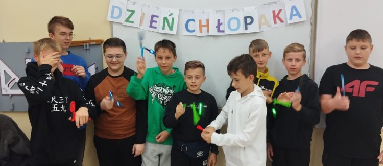 Dzień chłopaka w klasie 6